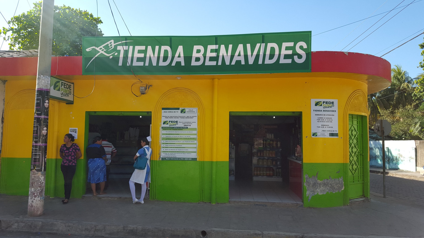 Tienda Benavides