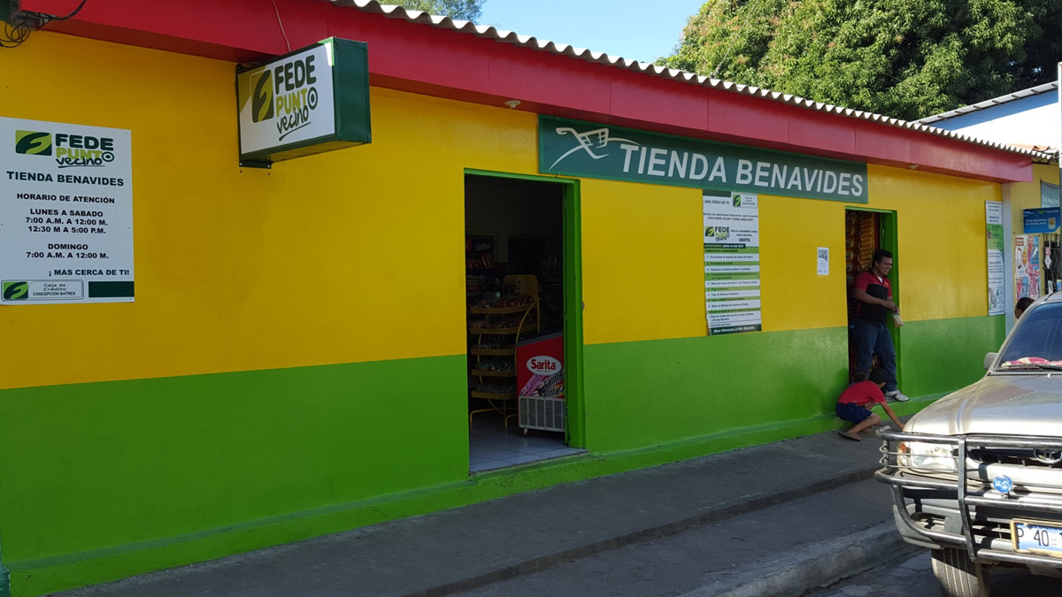 Tienda Benavides 4